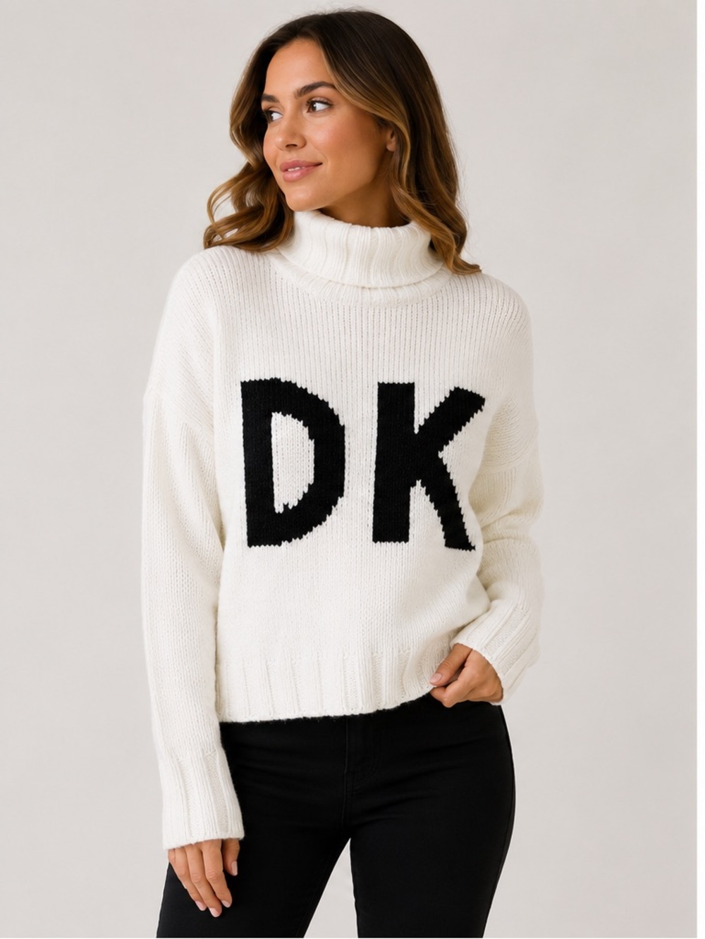 DKNY Women’s Sweater Chenille Cream Black Cropped Preppy Logo Chunky Mock Neck L